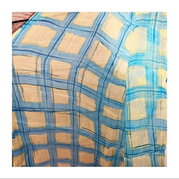 Ann Taylor Tartan Plaid Design Scarf - Picture 2 of 3